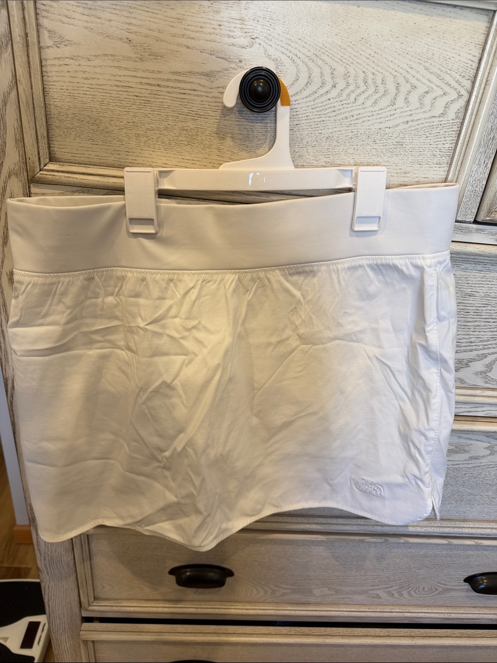 The North Face White Active Mini Skort with Embroidered Logo XL NEW without tags